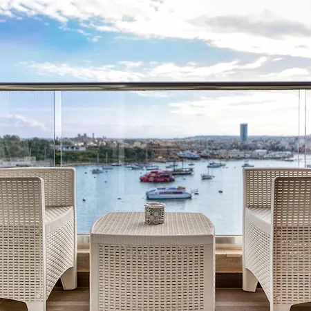 Valletta Views 2br Next To Zara *