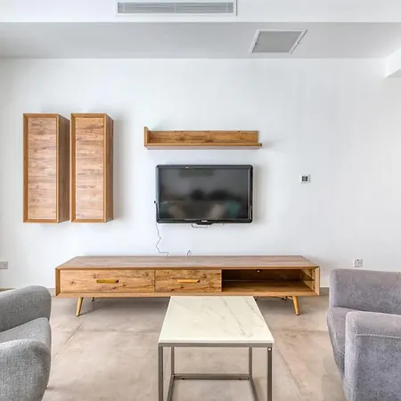 Lejlighed Valletta Views 2br Next To Zara *