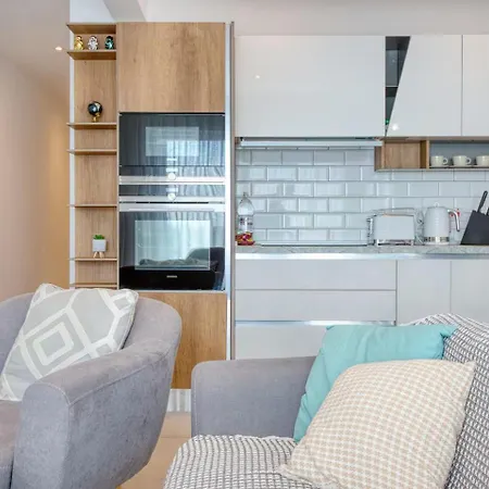 Lejlighed Valletta Views 2br Next To Zara *