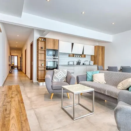 Lejlighed Valletta Views 2br Next To Zara *